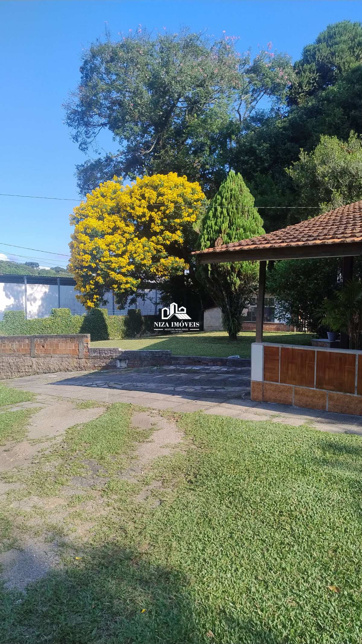 Área à venda com 3 quartos - Vila Chaune,Piraquara