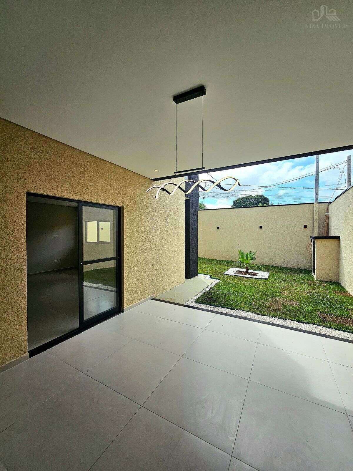 Sobrado à venda com 3 quartos - Vila Rosa,Piraquara