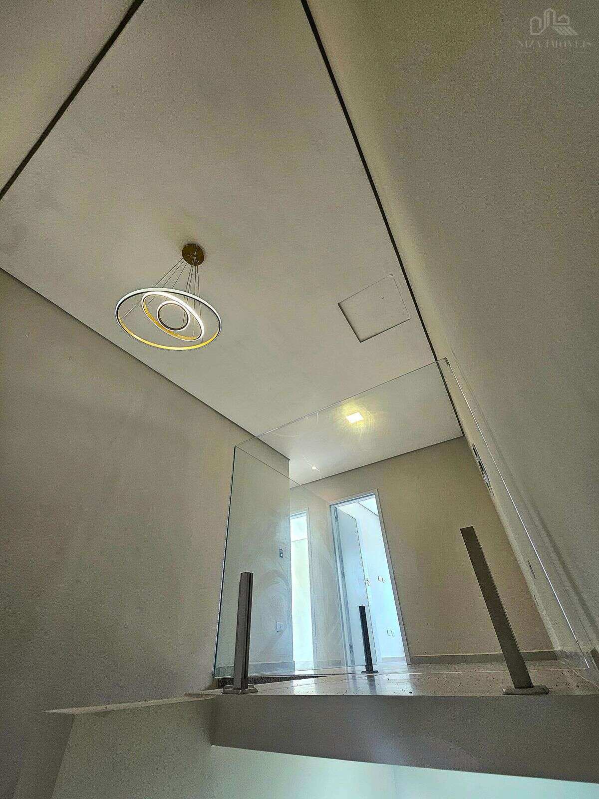 Sobrado à venda com 3 quartos - Vila Rosa,Piraquara