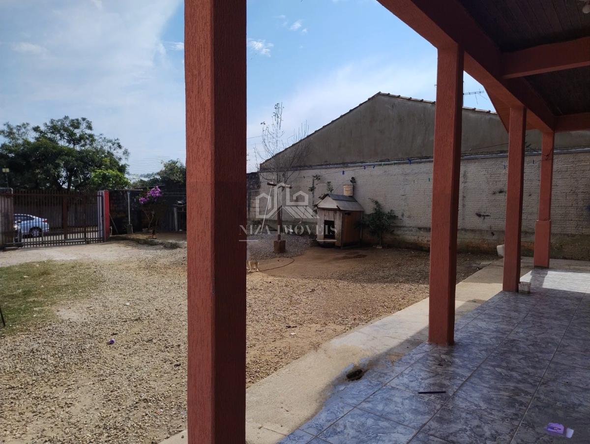 Casa à venda com 3 quartos, 189m² - Vila Santa Maria,Piraquara