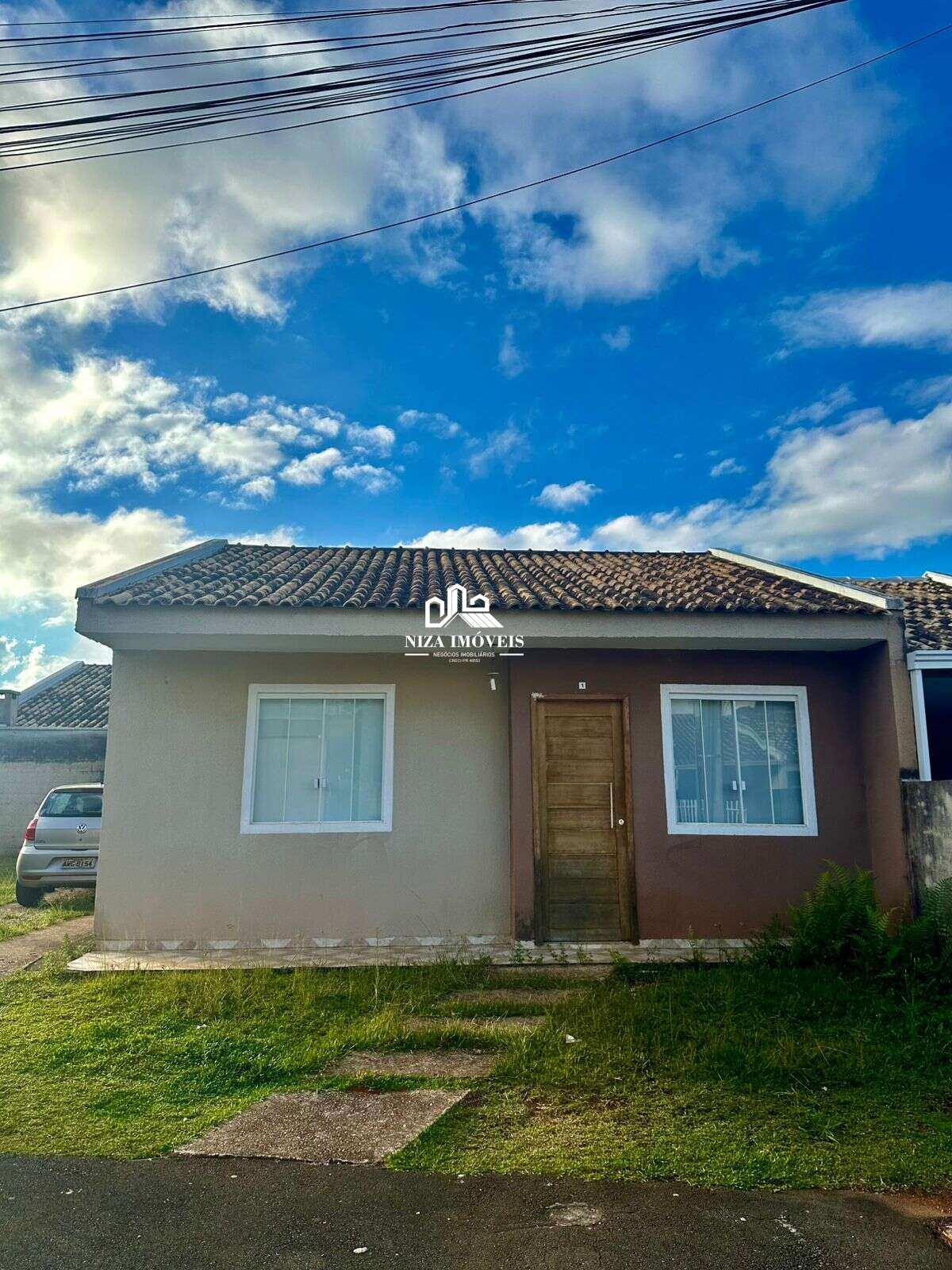 Casa de condomínio à venda com 3 quartos, 55m² - Vila São Tiago,Piraquara