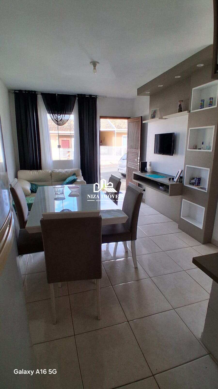 Casa de condomínio à venda com 3 quartos, 55m² - Vila São Tiago,Piraquara