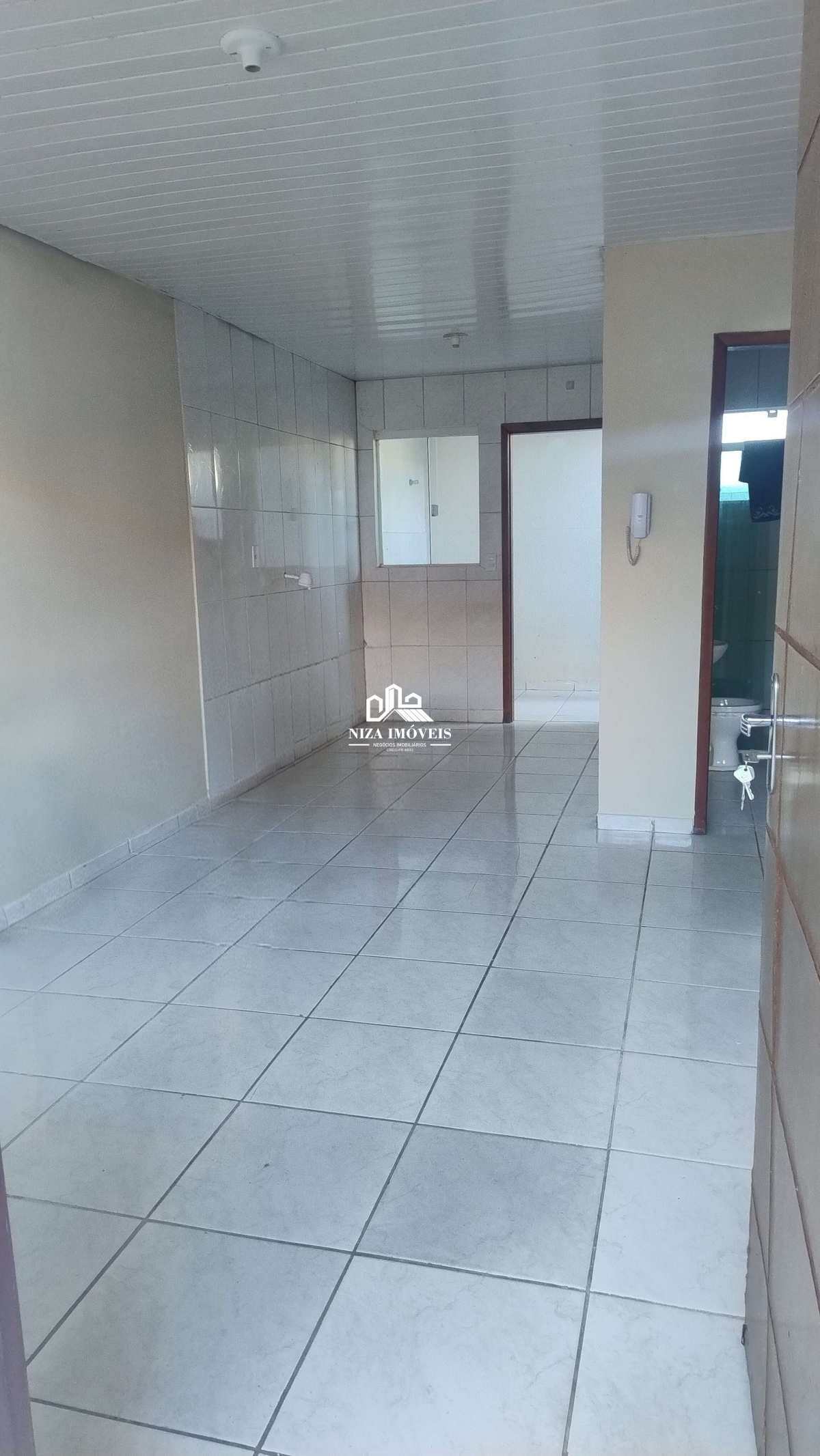  - Casa de condomínio à venda em Piraquara, Vila São Tiago, com 2 quartos, 60m²