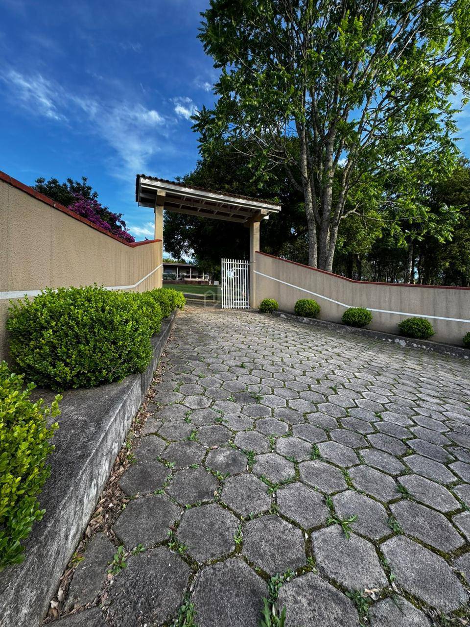 Chácara à venda com 3 quartos, 130m² - Ximbuva,Agudos do Sul