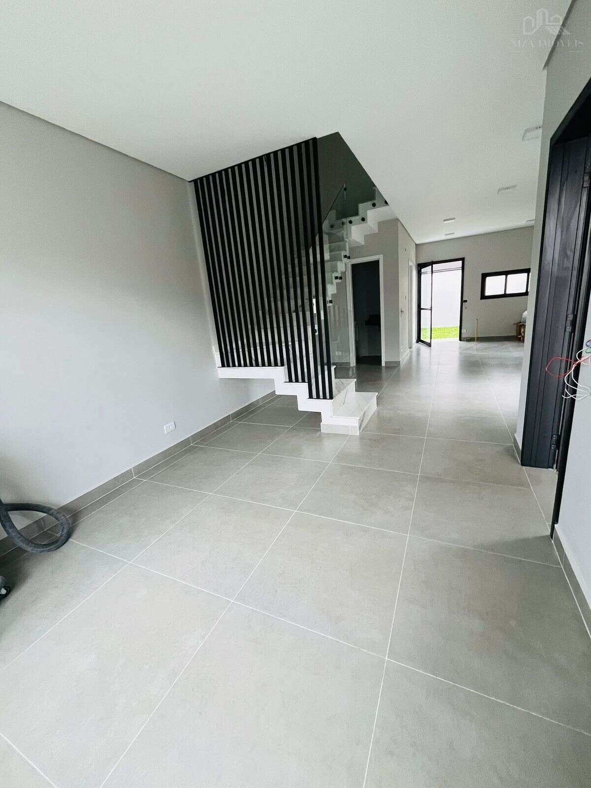 Duplex à venda com 3 quartos - Vargem Grande,Pinhais